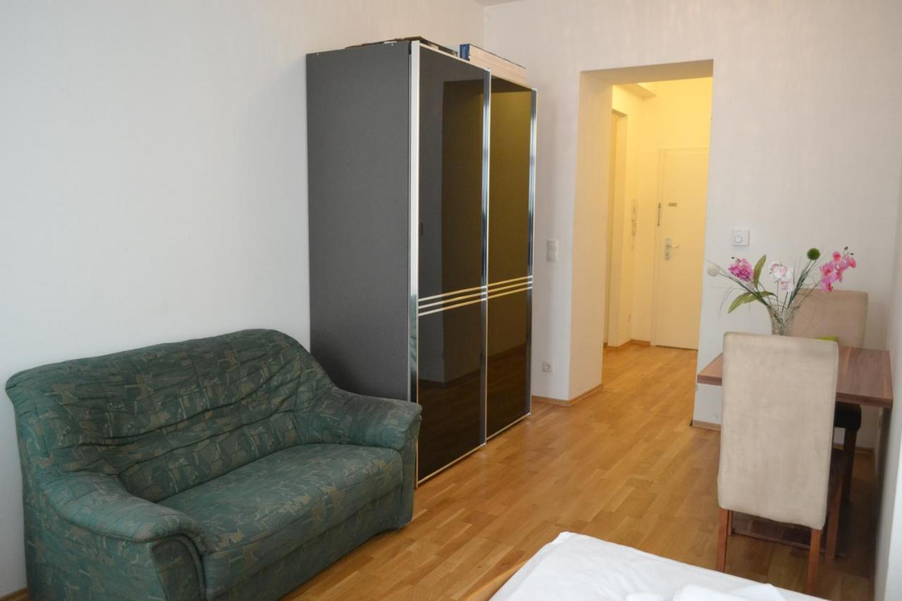 Goldfisch Apartment Taborstrasse ウィーン エクステリア 写真