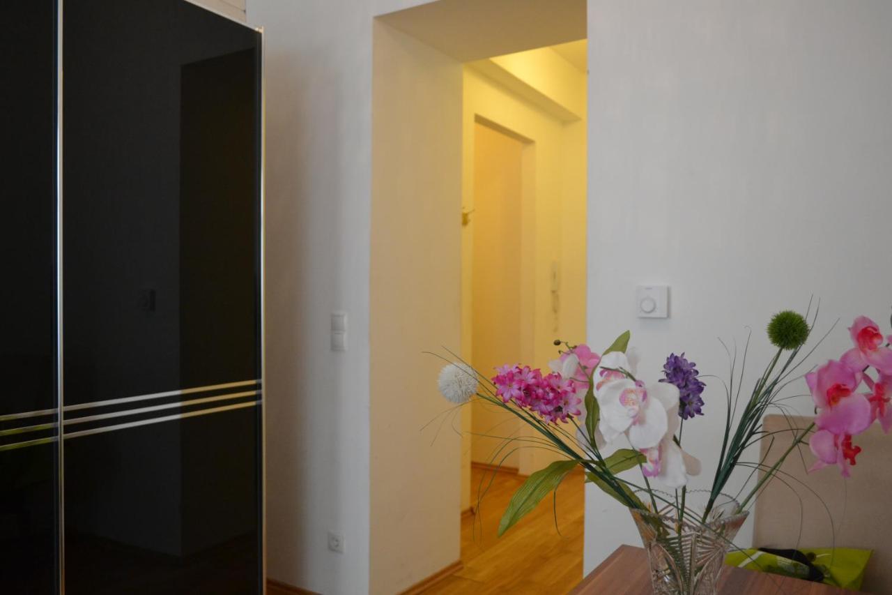 Goldfisch Apartment Taborstrasse ウィーン エクステリア 写真